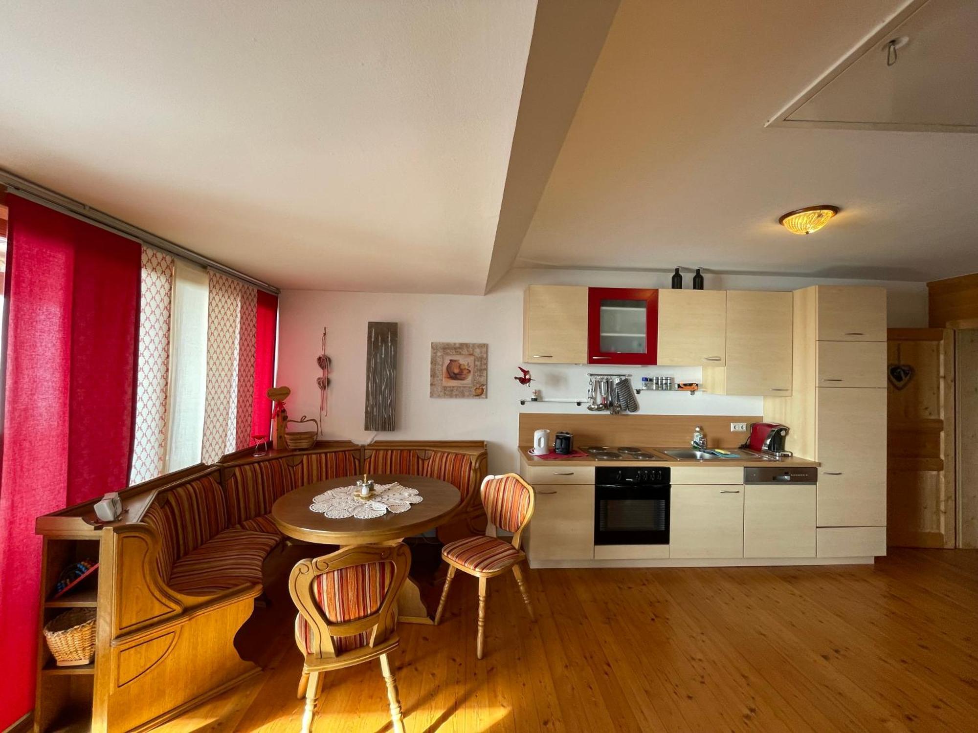 Apartments Im Almhaus Bachler Gundisch エクステリア 写真